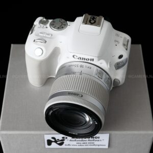 ( Used!! ) Canon EOS 200D White + Canon EF-S 18-55 F3.5-5.6 IS STM