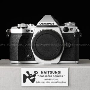 ( Used!! ) Olympus OM-D E-M5 II Silver