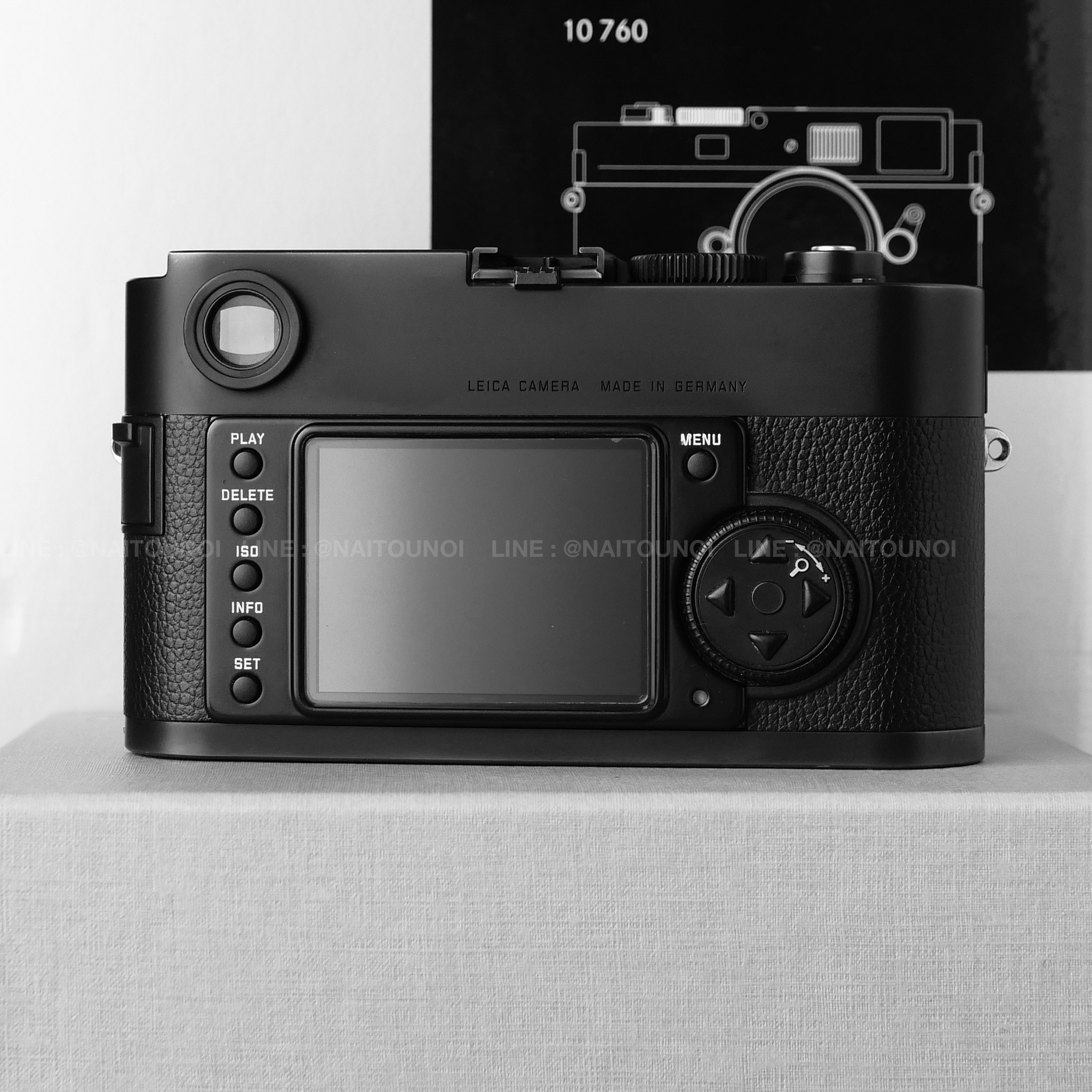 8C61B95D-0EC0-4AF8-99E9-0E22B658FB38