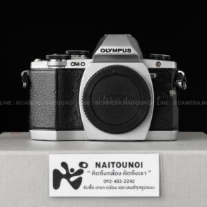 ( Used!! ) Olympus OM-D E-M10 Silver