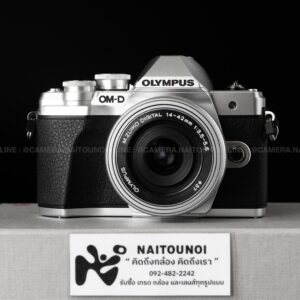 ( Used!! ) Olympus OM-D E-M10 III Silver  + Olympus 14-42 F3.5-5.6