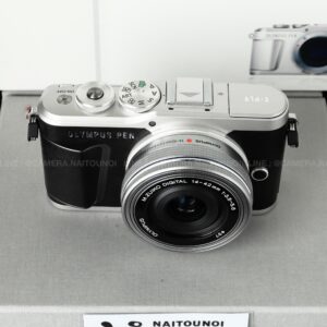 ( Used!! ) Olympus E-PL9 Black + Olympus 14-42 F3.5-5.6