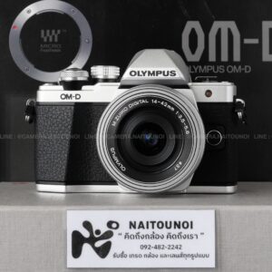 ( Used!! ) Olympus OM-D E-M10 II Silver + Olympus 14-42 F3.5-5.6